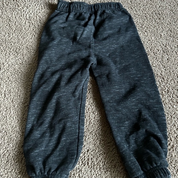 Boys pants bundle size 4T - Picture 1 of 6